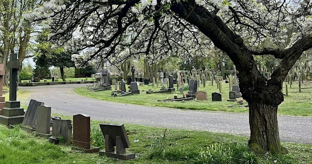 CWGC Tours 2026 - St Helens Cemetery, Saint Helens