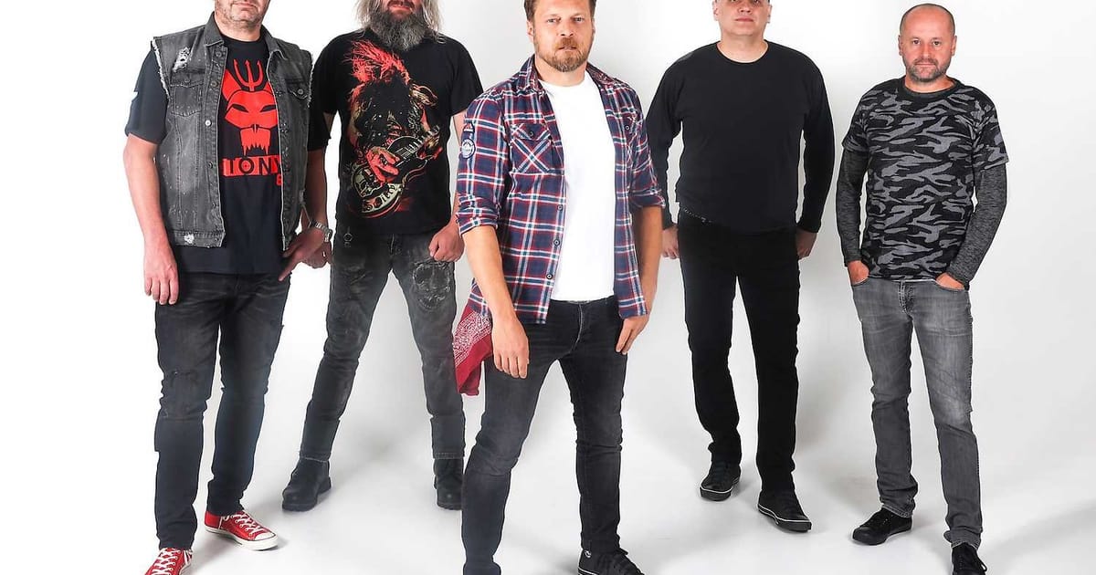 Harlej + support: Loco Loco, Jindřichův Hradec