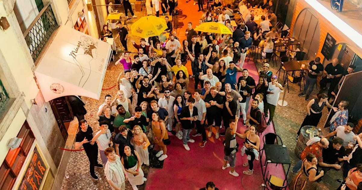 Lisbon PinkStreet Pubcrawl: Open bar, drinks & VIP Club Night/Entry, Lisbon