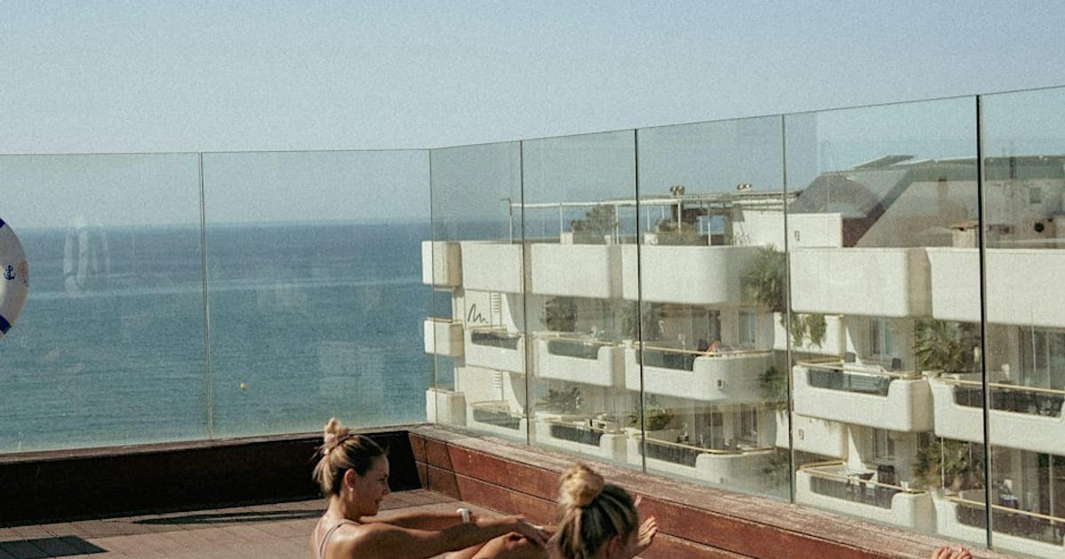 Rooftop Pilates Session, Sitges