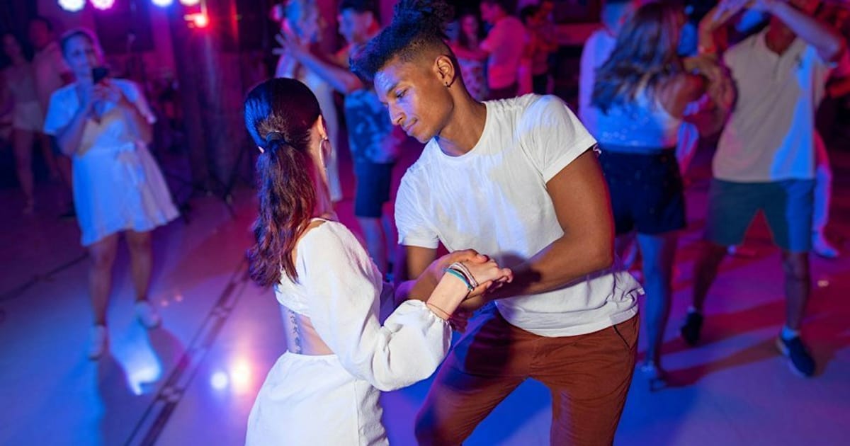 She Owns Sunday — Bachata Night Köln, Cologne