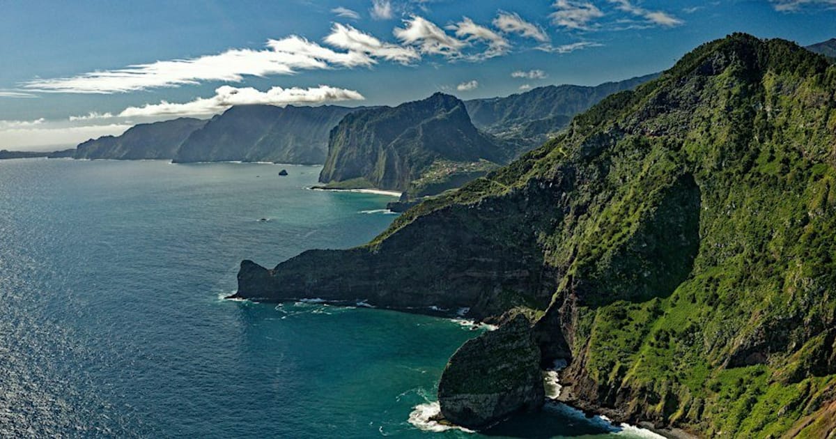 Solo travellers: casual hangout in Funchal (4pm), Funchal