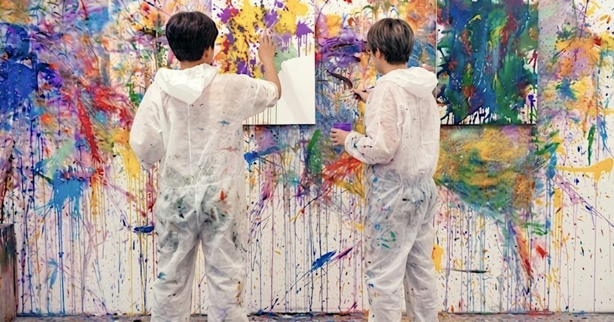 Splash Extreme Painting Bcn: Paint with Balloons, Water Guns, Boxing Gloves, Barcelona