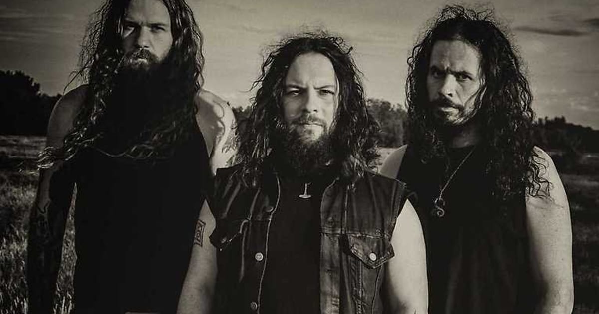 Wolves in the Throne Room + Worm + Final Dose, Prague